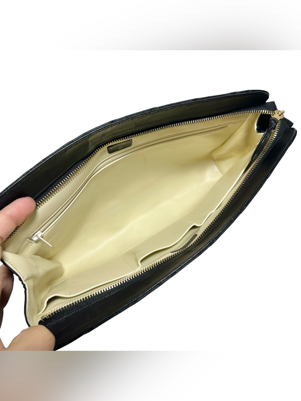 Chanel Black Quilted Satin & Leather O Case Evening Clutch Bag with Crystals - Picture 6 of 16